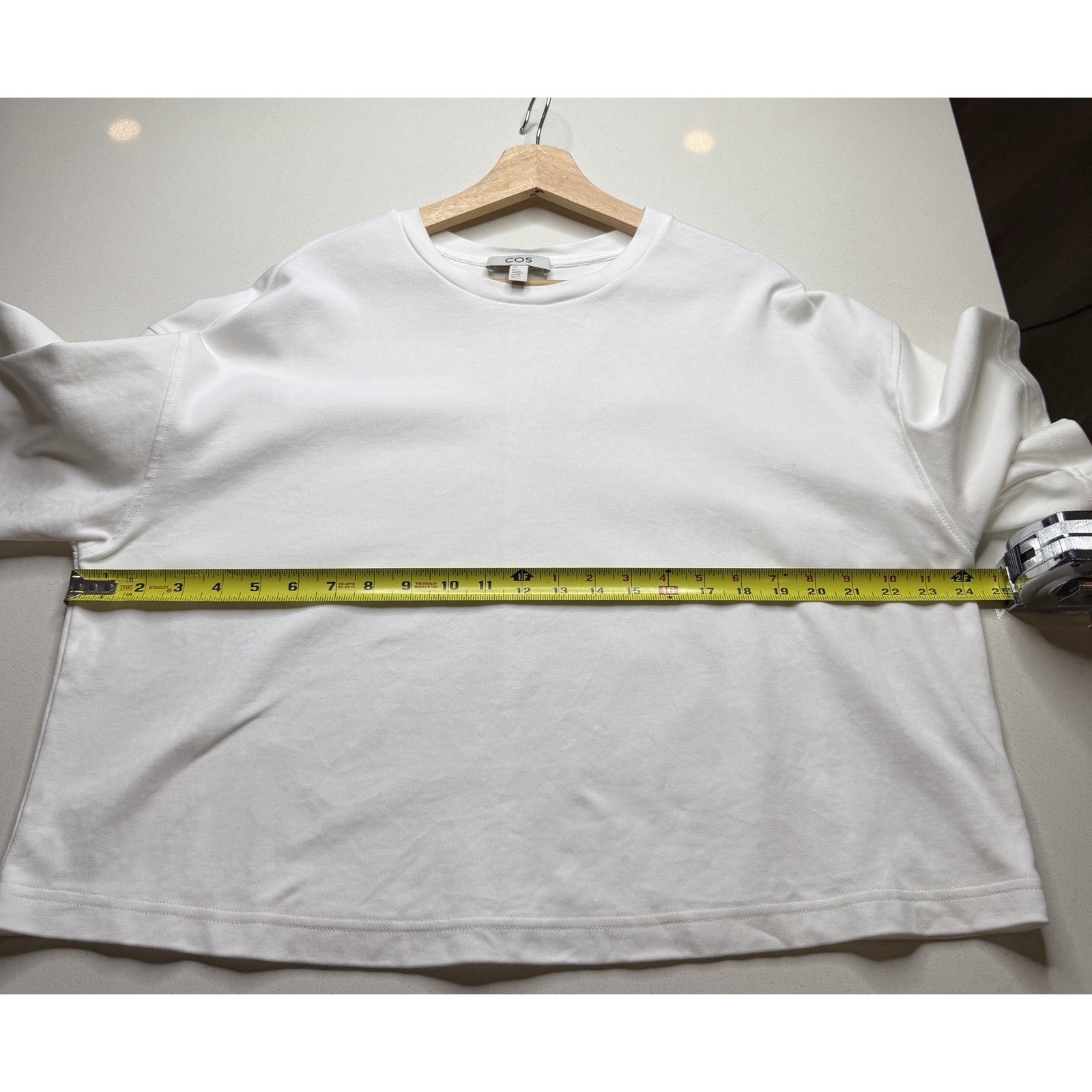 Cos T-Shirt White Boxy Cropped T-Shirt Blouse Women’s Size L Oversized — image 7 of 8